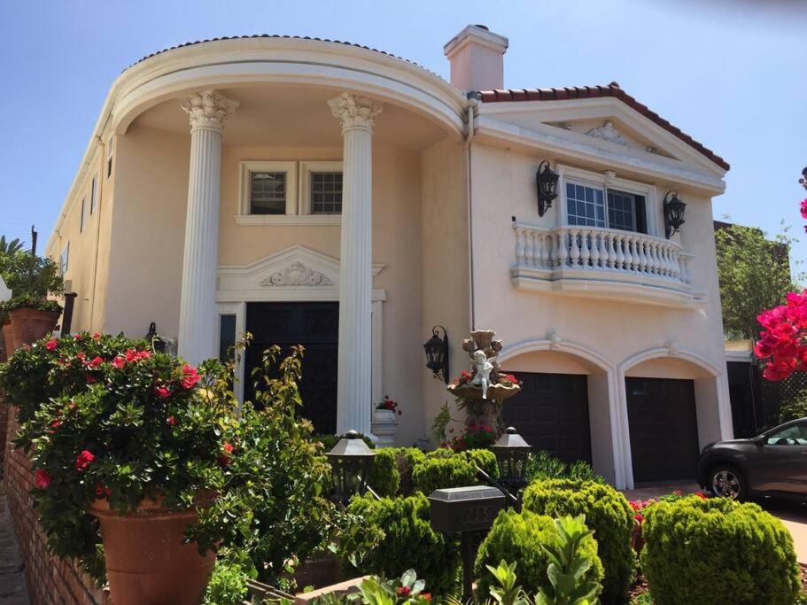 Entire Second Flr - Santa Monica Luxury Roman Villa Los Ángeles Exterior foto