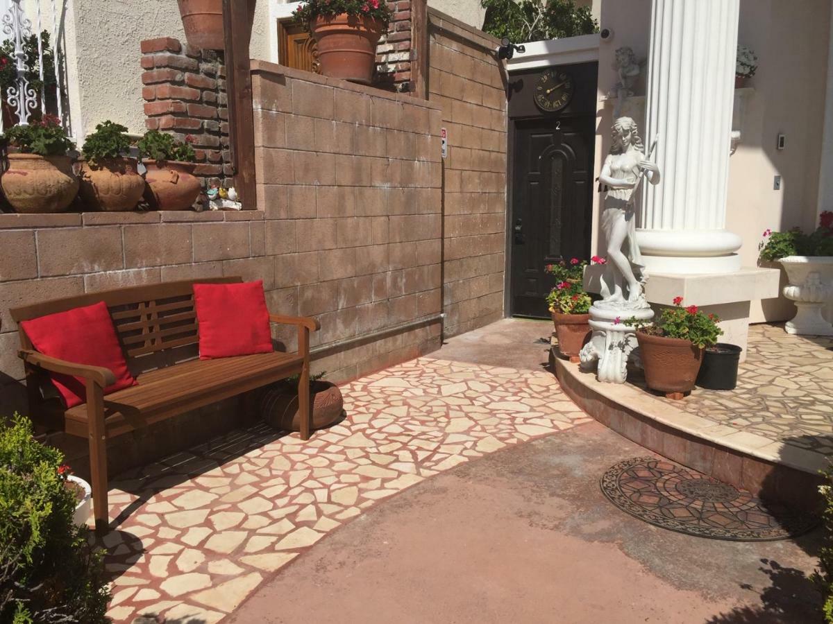 Entire Second Flr - Santa Monica Luxury Roman Villa Los Ángeles Exterior foto