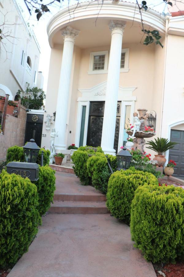 Entire Second Flr - Santa Monica Luxury Roman Villa Los Ángeles Exterior foto